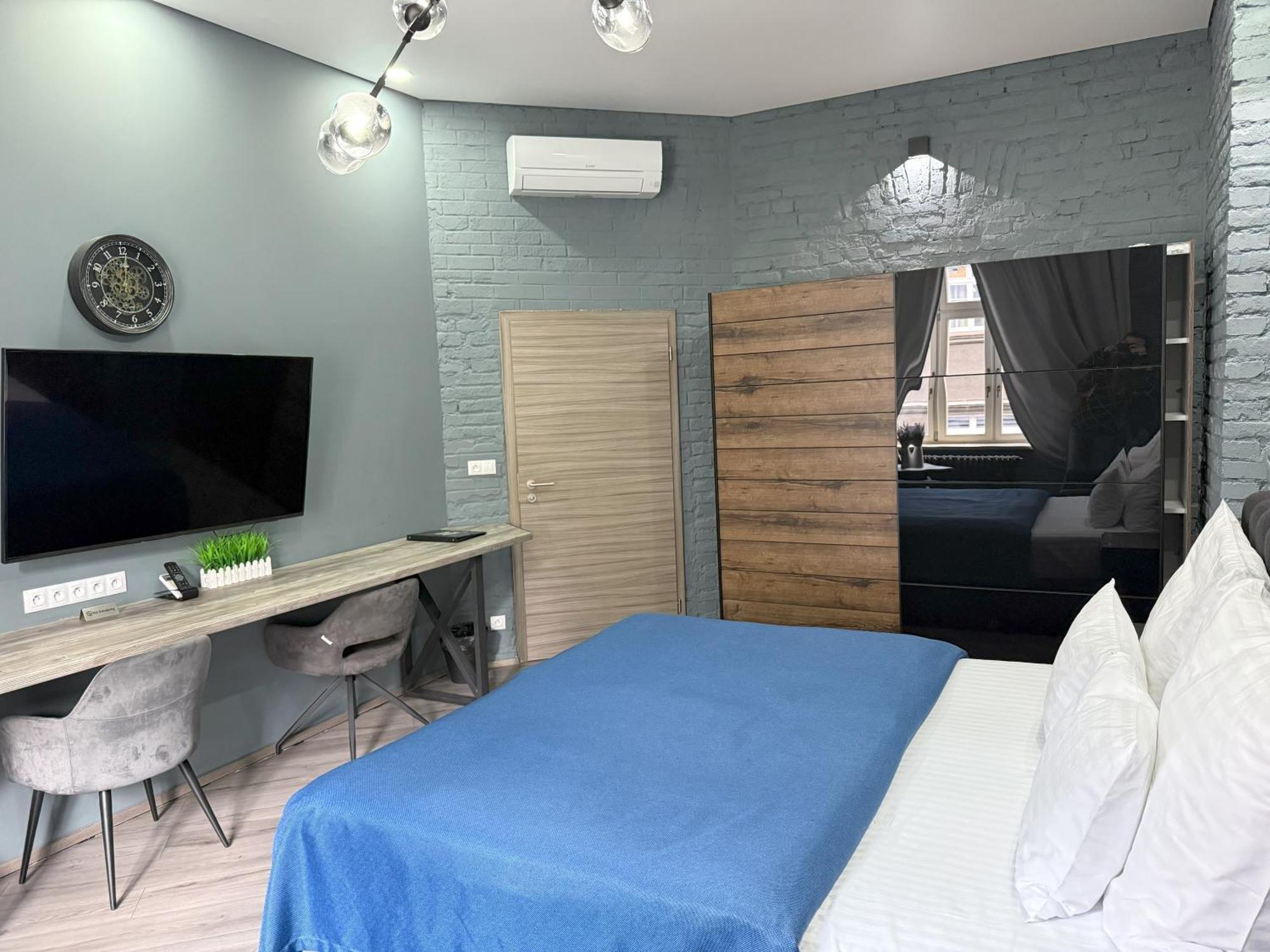 קרלובי וארי Residence Iron Cube מראה חיצוני תמונה