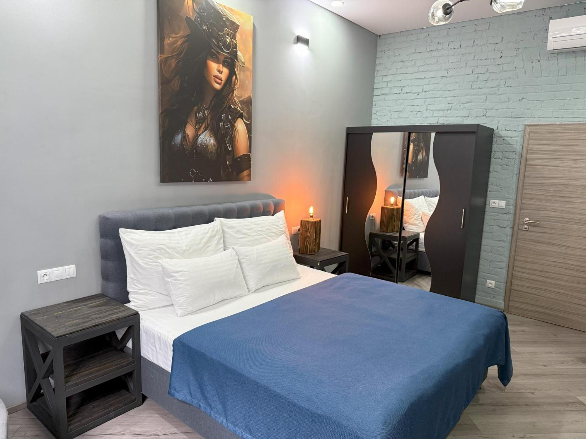 קרלובי וארי Residence Iron Cube מראה חיצוני תמונה