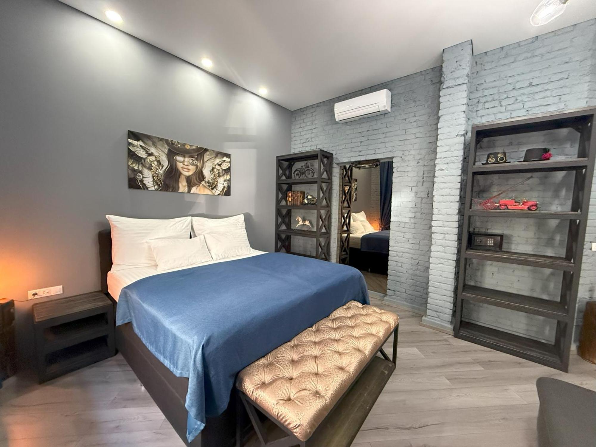 קרלובי וארי Residence Iron Cube מראה חיצוני תמונה
